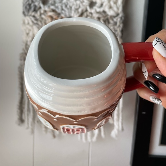 Gingerbread House Holiday Christmas Mug NEW - Picture 2 of 4